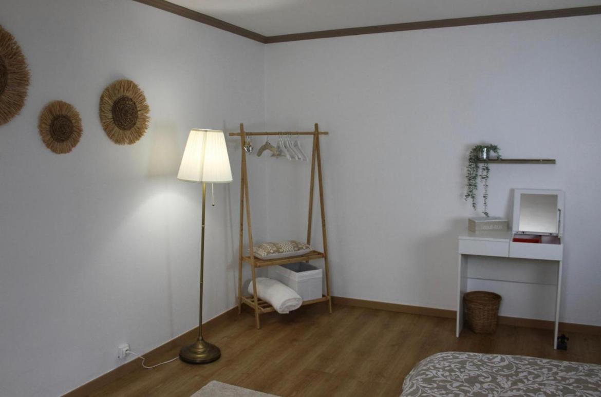 Chambres A La Maison Hermitage Aincourt Εξωτερικό φωτογραφία