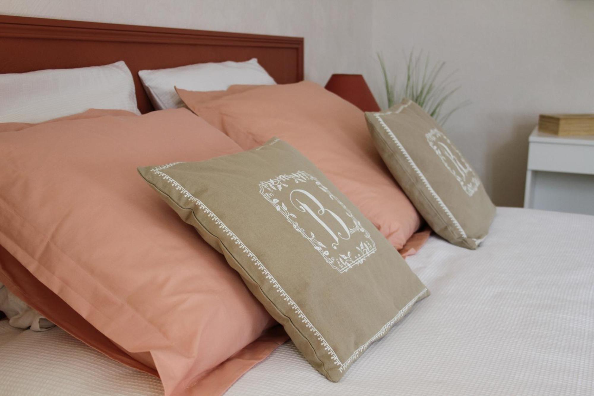Chambres A La Maison Hermitage Aincourt Εξωτερικό φωτογραφία