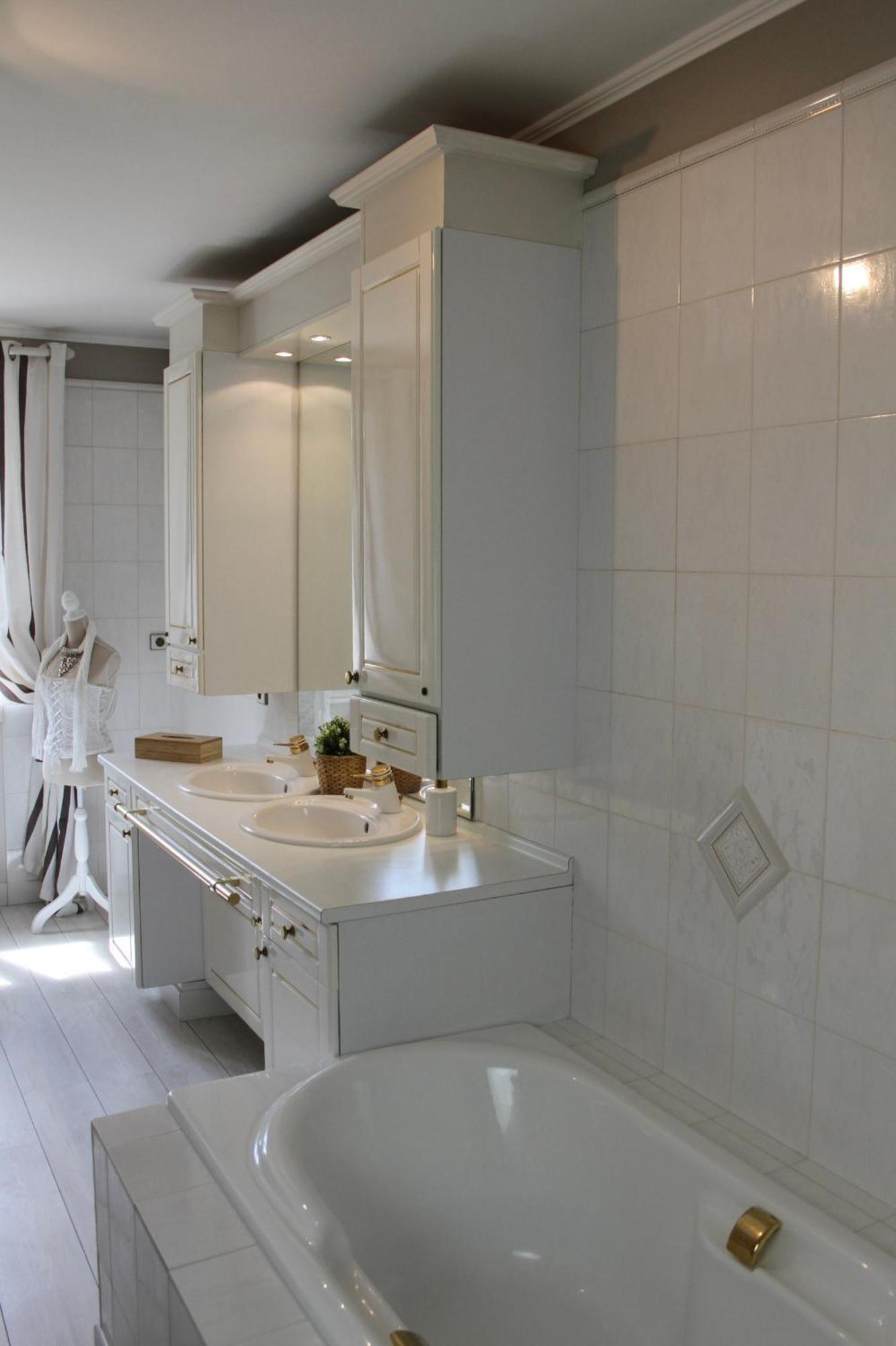 Chambres A La Maison Hermitage Aincourt Εξωτερικό φωτογραφία